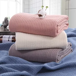 China 100% Cotton Waffle Blankets Super Soft Knitted Throw Blankets for Sofa Bed