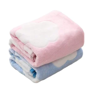 China 100 Polyester Soft Plush Flannel New Born Knitted Baby Blanket Throw