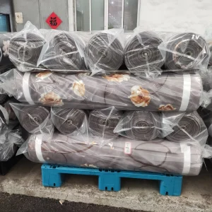 China Factory Direct Polyester Fabric Textile Raw Material Curtain Fabric Duvet Cover Bed Sheet Fabric in Rolls