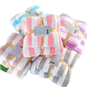 China Factory Microfiber Coral Fleece Cation Bath Towel Gift Soft Absorbent Face Towel Set in Towel