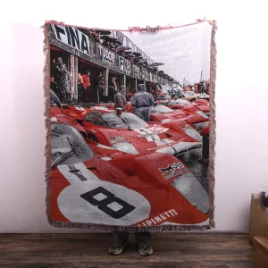China Factory Modern Jacquard Recycled Cotton Polyester Custom Tapestry Woven Throw Blanket Portable Folded Four