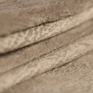 China manufacturer embossed aluminium foiled fabric 100 polyester fabric