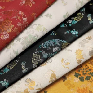 Chinese Jacquard Yarn Dyed 100% Polyester Satin Fabric Breathable Girls Boys Clothing Home Decorations 150D
