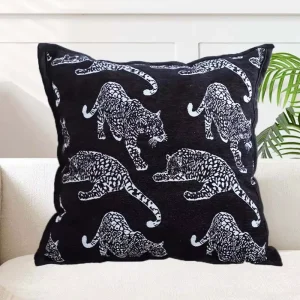 Chinese Style Cartoon Animal Jacquard Sofa Pillow Cushion Home Decorative Bed Jacquard Throw Pillow for Sofa Couch