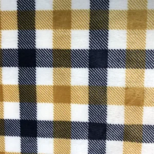 Chinese factories produce 100% polyester fiber checked ultra-soft velvet fabric suitable for winter scarves and baby fabrics