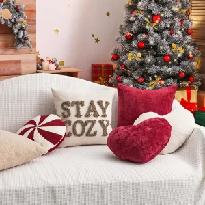 Christmas Decorative Polyester Throw Pillow Set for Couch New Design Home Decor Pillows Cushions With PP Cotton Filling