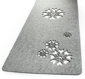 Christmas Table Decoration Felt Dining Table Runner with Hollow-out Patterns