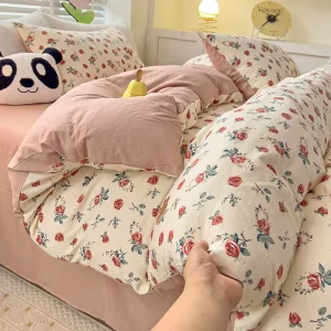 Class a Baby Safe Washable Cotton Thickened Fitted Quilt Cover Sheet Pillowcase Four Piece Set for Bed