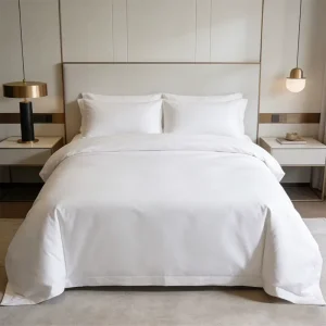 Classic Bedding Set 100% Cotton Custom Bedsheet for Hotels Hospitality