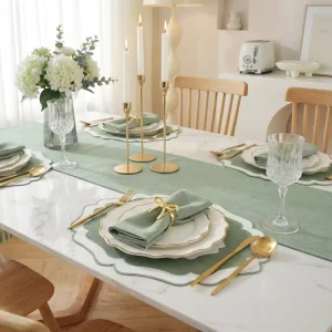 Classic Eco Friendly Green Table Decoration Set with Polyester Placemats Table Runner Bow Napkin Rings