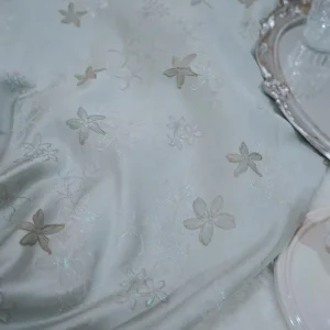 Clear Grain Unique Personality Brocade Fabric Tear Resistant Jacquard Style 100% Polyester for Girls Wedding Dresses Curtains