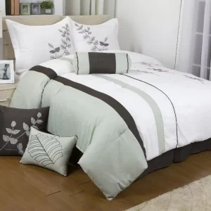 Colorful Embroidery Bed Comforter Sets