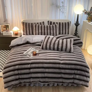 Comfortable Solid Milk Velvet Bedding Set Soft Exquisite Anti-Static Polyester 4-Piece Duvet Cover with Pillowcase for Families