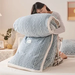 Comforter Sets Blanket Polyester Soft Warm Modern Winter Blanket for Bedding & Gift Customizable
