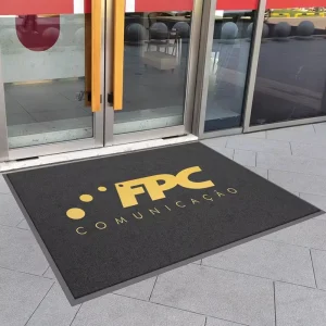 Commercial Custom Entrance Mat Outdoor 0.51inches Thick PVC Coil Carpet Hot Stamping Logo Doormat for Office Hotel Home