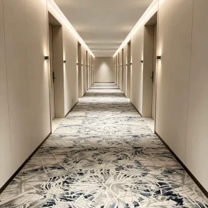 Commercial Fit out Company Polyester Corridor Broadloom Carpet Anti Slip OEM Custom Free Swatch Custom Layout for Hotel Passage