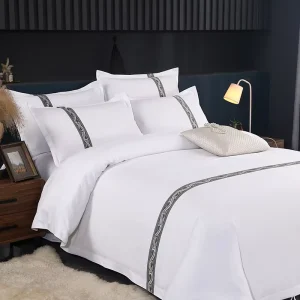 Commercial Grade Solid Simple Bedding Sets 100% Polyester 300TC High Density Weave Anti-wrinkle Bed Sheets Set Custom