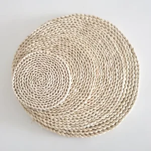 Corn Husk Dinner Placemat Set Natural Woven Round Mats & Pads