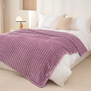 Cross border Faux Rabbit Fur Thickened Flannel Throw Nap Gift Airline Blanket Polyester All Season Instagram Style Customizable