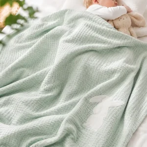 Custom 100% Organic Bamboo Waffle Cooling Baby Blanket Cartoon Bunny Printed Toddler Throw Manufacturer