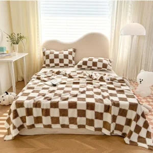 Custom Autumn Summer 100% Polyester Plush Blanket Double Sided Embroidered Knitted Warm Soft Blanket for Office or Household Use