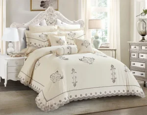 Custom Classic Style Lace European Jacquard 8 Piece Bedding Set Bedsheet Quilt Cover Pillowcases Kit