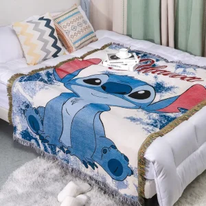 Custom Co Branded Jacquard Woven Quilted Tapestry 100% Polyester with Simple Character Pattern Universal for All Seasons