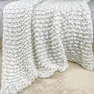 Custom Decorative Soft 100% Polyester Cable Chunky Hand Knitted Blanket Sofa Throws for Home Decor