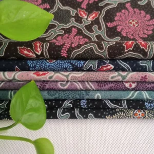 Custom Design Soft Floral Digital Print Fabric for Garments