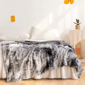 Custom Double Layer Heavy Printed High Pile Faux Fur Fabric Winter Throw Blankets for Home Decoration Sofa