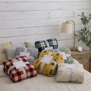 Custom Eco Flannel Fleece Blanket Recycled Material Super Soft Warm Plush Throw Sustainable OEM for Green Hotel Gift