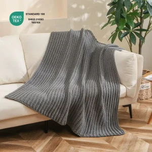 Custom Eco friendly OEKO TEX Certified Soft Acrylic Knit Throw Blankets for Bed Decoration All Season Use