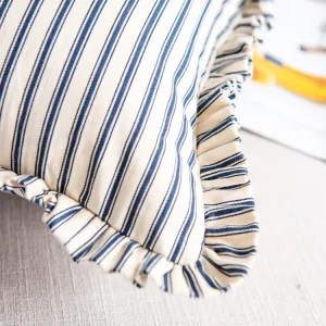 Custom Factory Supply Modern Decorative Throw Pillows Soft Stripe Fabric Ruffles Cushion Cover