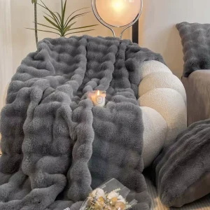 Custom Fluffy Double Layer Rabbit Fur Blanket Mink Throw Polyester Fleece Bed Cover for Home Decoration Winter Sofa Couch Decor