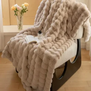 Custom Fluffy Minky Warm Soft Double Layer Bed Plush Rabbit Faux Fur Blankets Throws for Winter Sofa