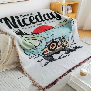 Custom Jacquard Woven Eco Friendly Outdoor Camping Throw Rug Home Decor Polyester Cotton Thread Weaving Floral Cartoon Blanket