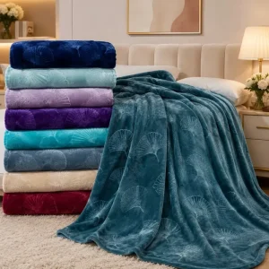 Custom Large King Size Winter Embossed Flannel Bed Blanket Emboss Fleece Throw Blanket OEM ODM Warm Oversized Sofa Bed Blanket