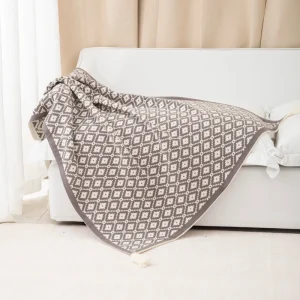 Custom Logo 100% Acrylic Tassel Waffle Weave Luxury Boho Bedroom Sofa Cozy Throw Blanket