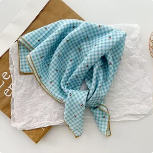Custom Logo 55*55cm Korean Floral Gingham Cotton Bandana Versatile Decor Scarf for Travel Camping Hair Band Bag Decoration