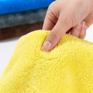 Custom Logo Edgeless Coral Fleece Microfiber Car Detailing Towel Absorbent Lint Free Quick Dry Auto Wash Cloth OEM
