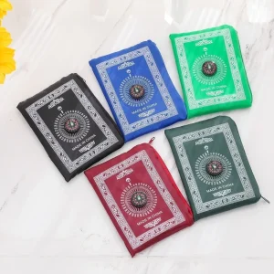 Custom Logo Mini Lightweight Portable Waterproof Travel Pocket Sajadah Sejadah Prayer Rug Mat Set With Compass and Carry Bag