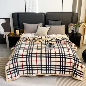 Custom Logo Printed Throw Blanket 100% Polyester Eco Friendly Lightweight Four Seasons Use Modern Design for Home