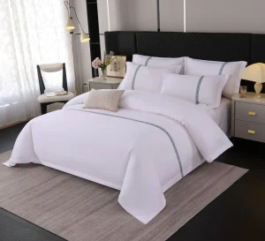 Custom Logo White Hotel Bedding Set 4PCS Blue Brown Floral Ribbon Border Durable Hotel Grade Bed Linen Set