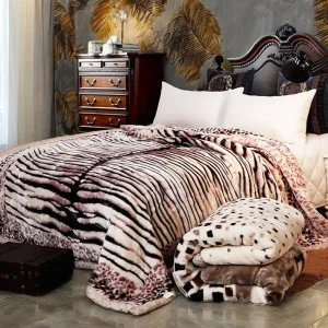 Custom Microfiber Best Quality Knitted Super Soft Western Thick Soft Minky Raschel Fleece Throw Blanket for Sale