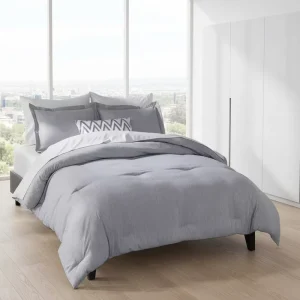 Custom Modern Comforter Set Winter Soft and Skin Friendly Quilt Bedding with 2 Pillow Shams for Bedrooms