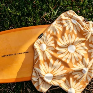 Custom Personalized Daisy Beach Towel With Logo Custom Print Fast Shipping Summer Large Beach Towel or Beach Chair Cover Towel
