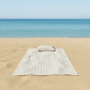 Custom Recycled Quick Dry Sand Free Microfiber Pool Towels Beach Towels Bag
