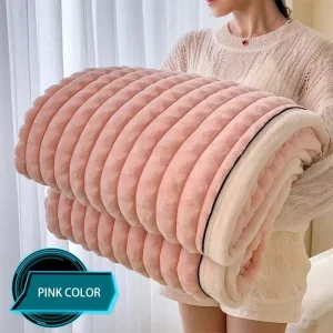 Custom Thick Plaid Luxury Warm Soft Other Throws Polyester Fleece Bed Blankets for Winter Sofa Home Decor