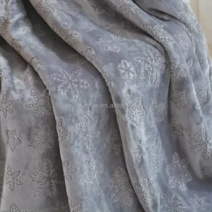 Custom Twin Size Polyester Raschel Flannel Blanket Solid Color with Striped Pattern Comfortable Cozy Lace for Winter Season