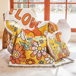 Custom Vintage Woven Tapestry Blanket Floral Plant Geometric Cartoon Low MOQ Size Throw Rug Camping Picnics Four Seasons